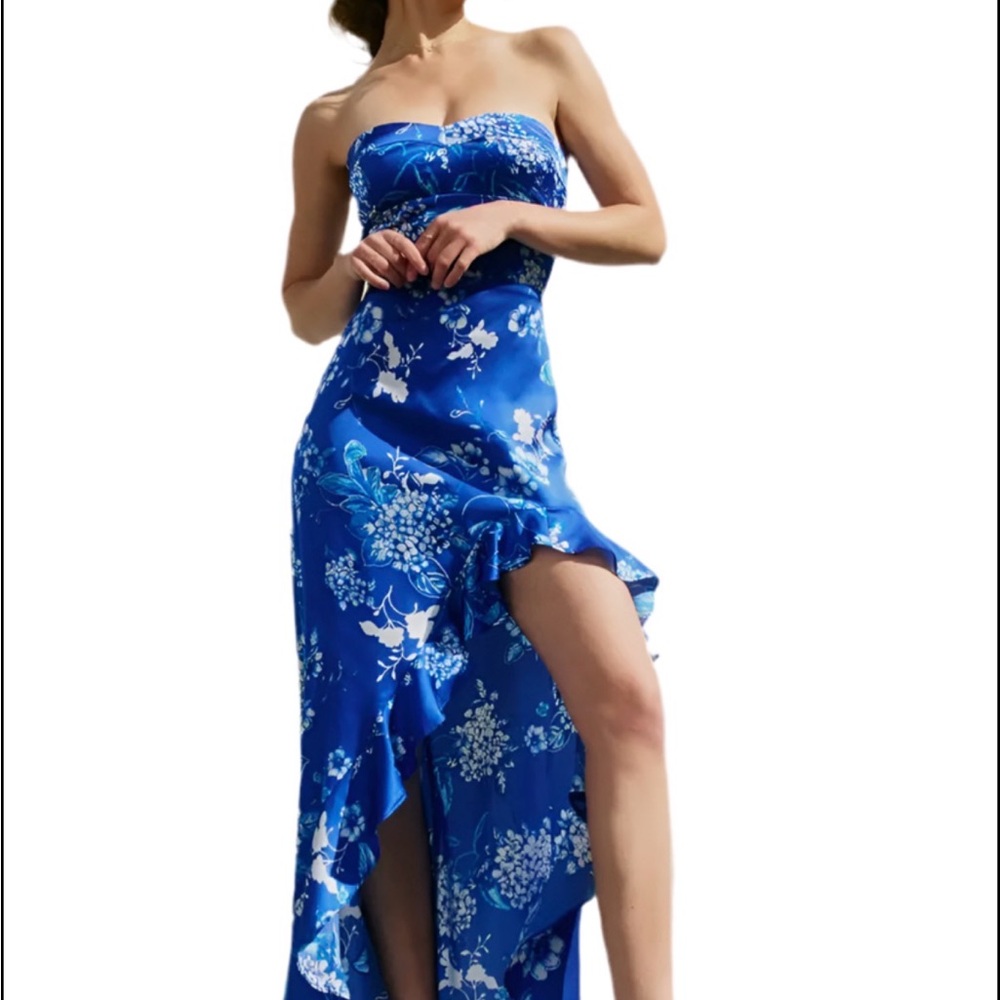 Forever Link Blue Floral Strapless Dress
